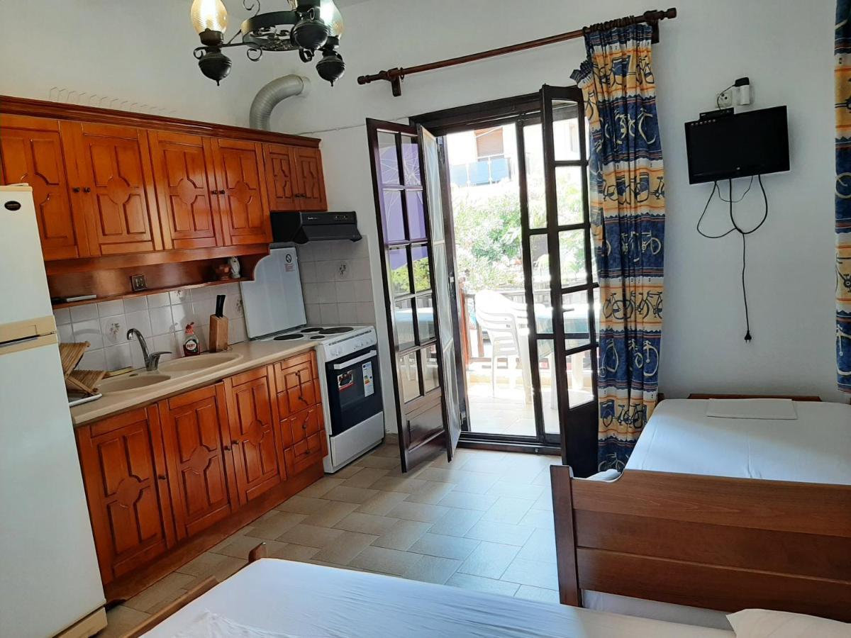 House Kosmas On The Beach サルティ エクステリア 写真