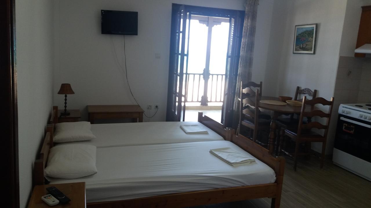 House Kosmas On The Beach サルティ エクステリア 写真